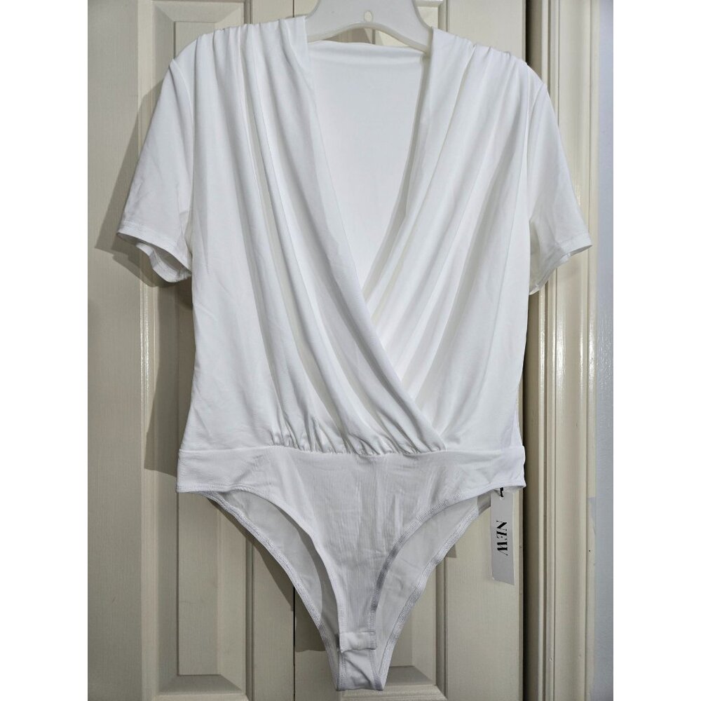 White Wrap-Style Bodysuit With Short Sleeves & V-Neckline Stretchy Polyester/Spa